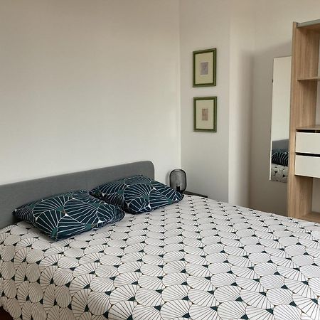Location Appartement Des Pyrenees Borderes-sur-l'Echez Buitenkant foto