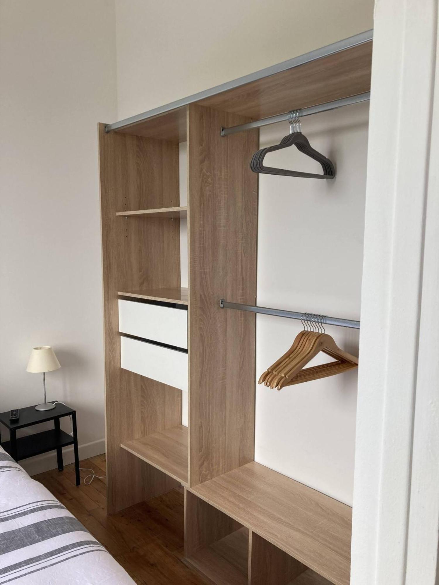 Location Appartement Des Pyrenees Borderes-sur-l'Echez Kamer foto