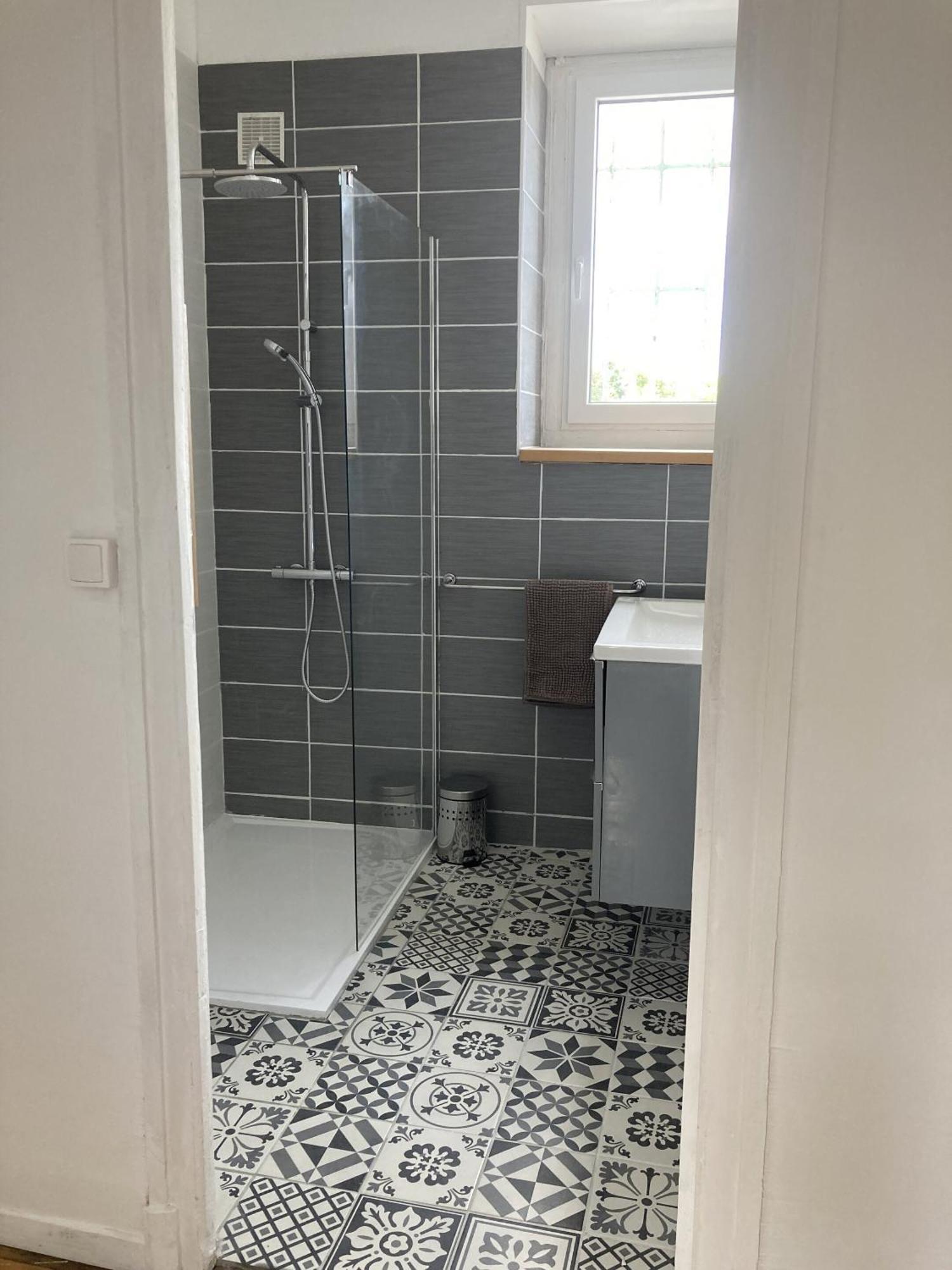 Location Appartement Des Pyrenees Borderes-sur-l'Echez Kamer foto